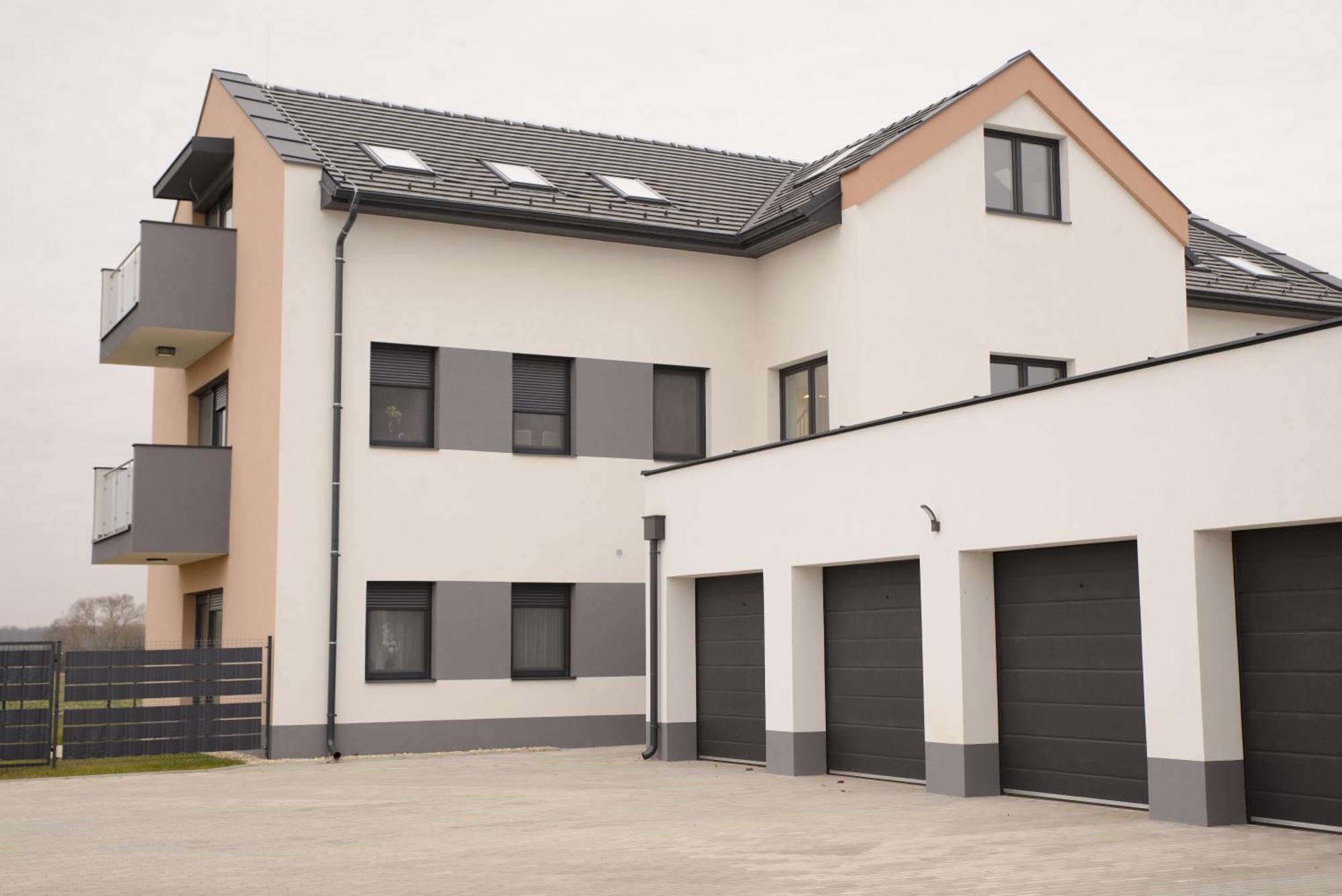 Eliza 2 Apartman Bük Eksteriør bilde